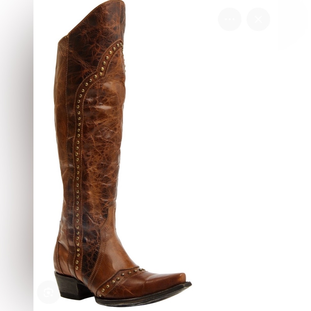 Idyllwind studded boots size 9